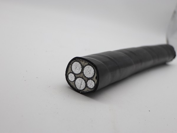 YJLV22-1KV 3X150+2X70<i style='color:red'>鋁芯電纜</i>線價格多少錢？